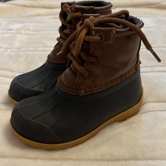 Sperry toddlers Port Boot - Picture 2 of 6